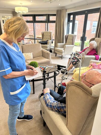 Residents Take on Housekeeping Duties at Pear Tree House